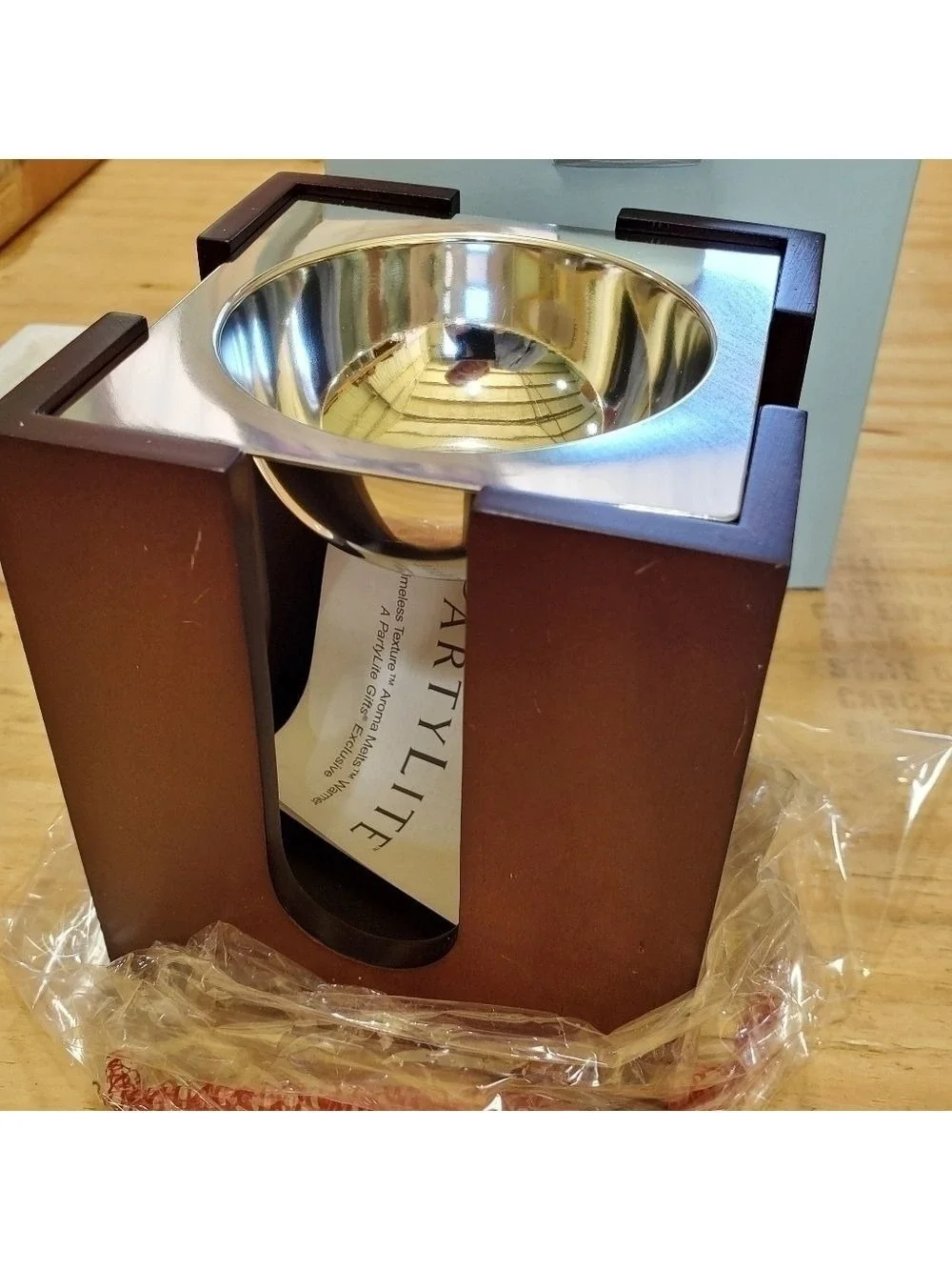 New Partylite P8036 Timeless Texture Aroma Melts Warmer wood & metal